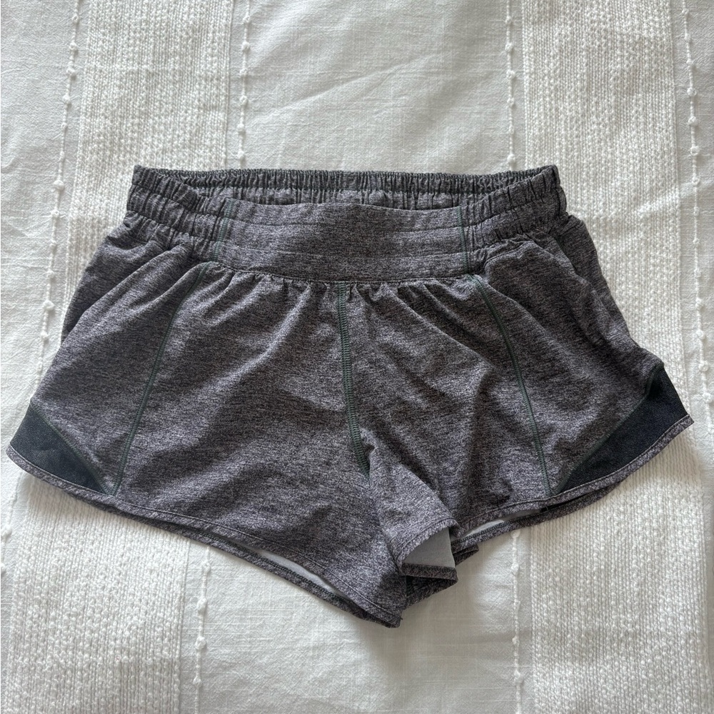 LULULEMON ~ grey hotty hot shorts ~ size 6